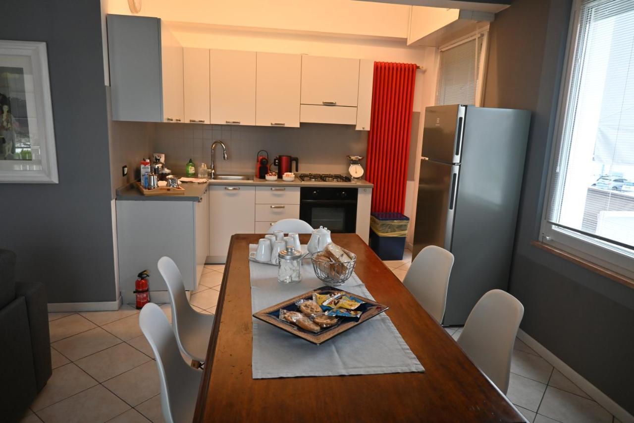 Appartamento Bastione San Marco 佩斯基耶拉德加达 外观 照片